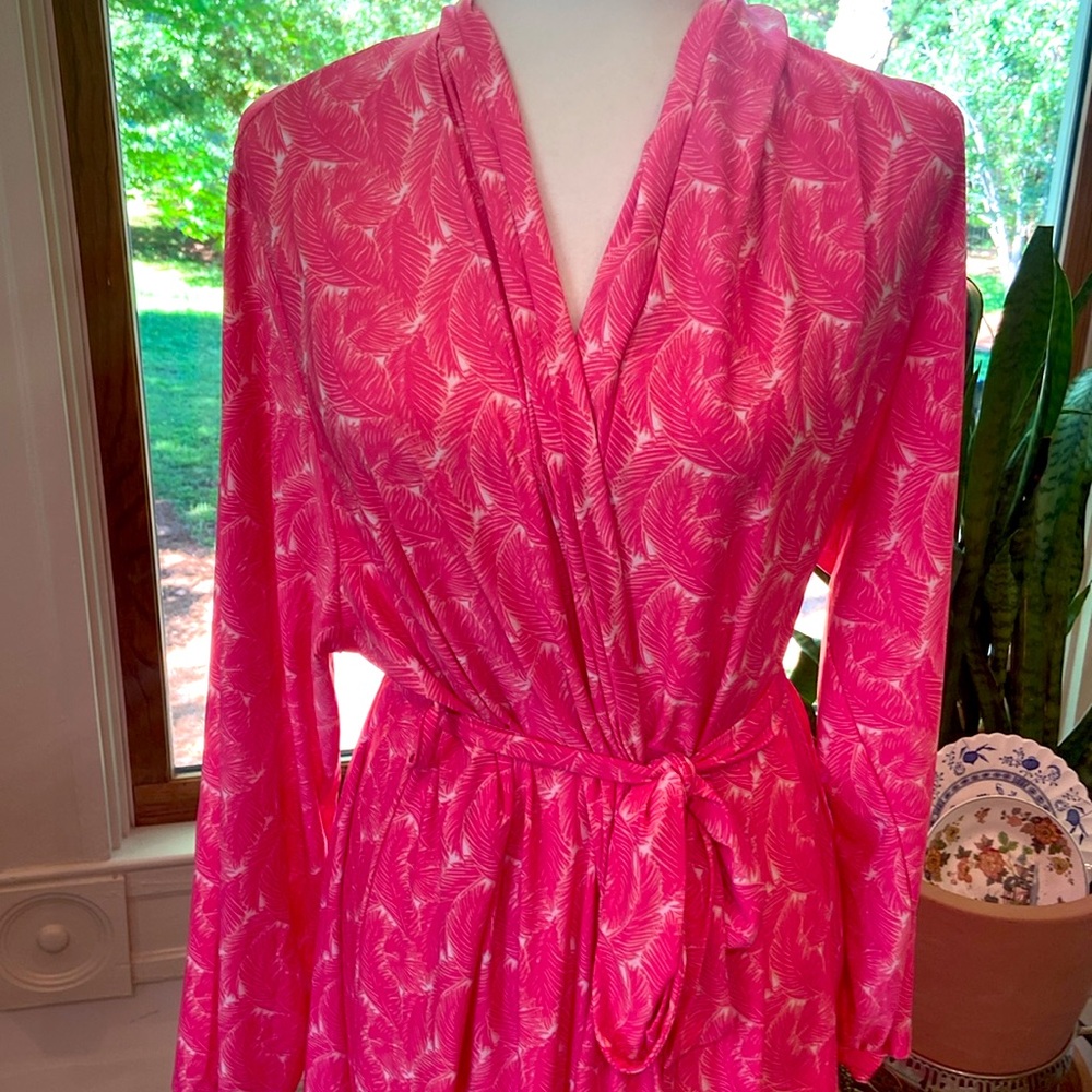 Simply Southern Pink Palm Robe 
Size XXL - Picture 3 of 7